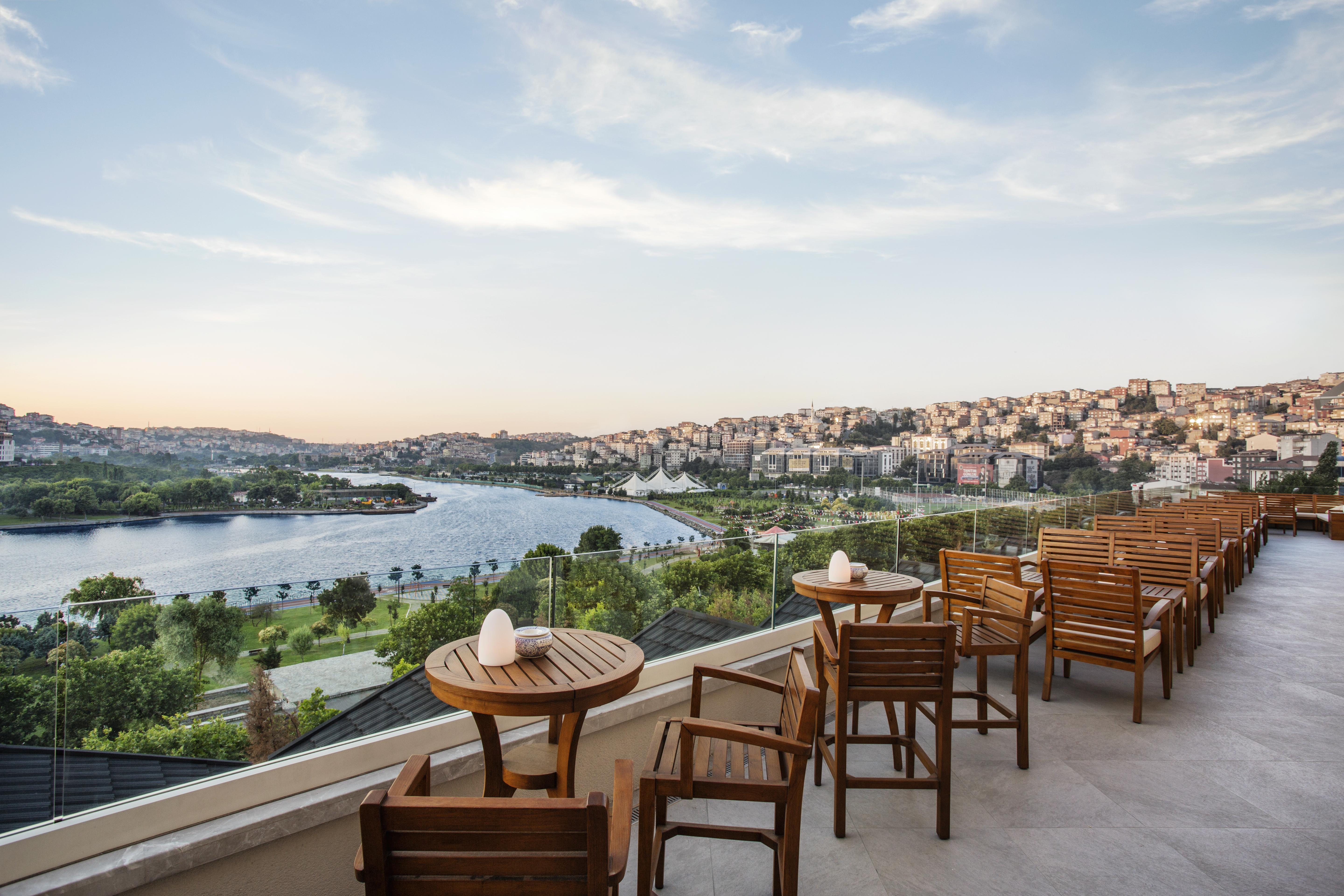 Lazzoni Hotel Istanbul Exterior photo